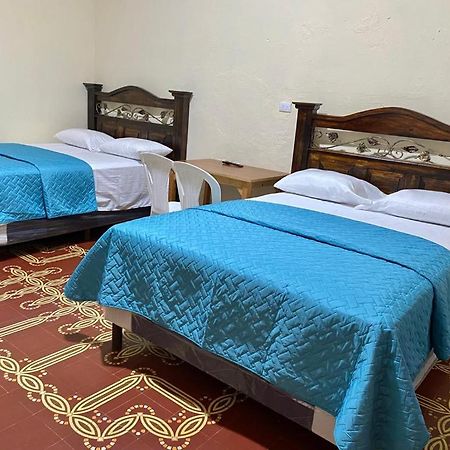 Hotel Malybu Гватемала Экстерьер фото